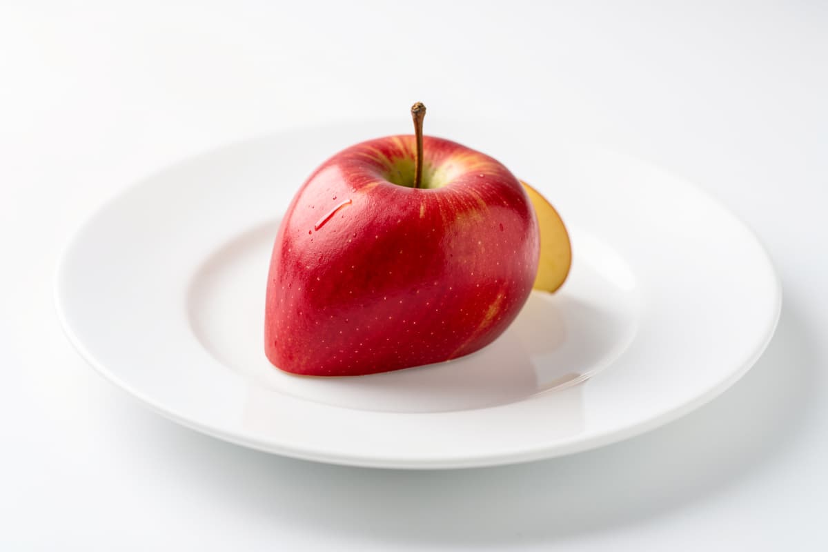 Red Apple